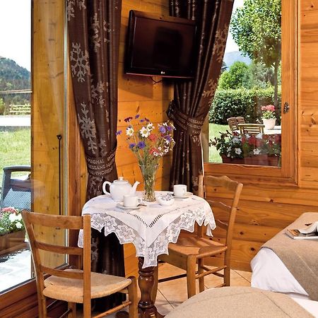 Bed and Breakfast La Passerelle Chambre Au Calme Proche La Clusaz Et Grand Bornand Saint-Jean-de-Sixt Exterior foto